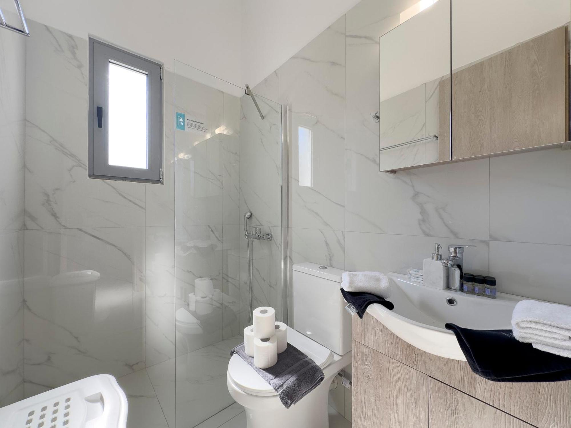 Monterey A1 Modern 54 Sqm In Paleo Faliro * Athens